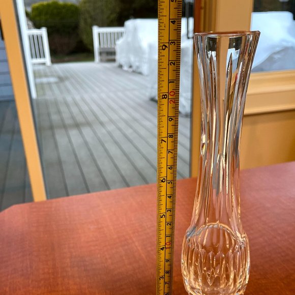 WATERFORD LISMORE CRYSTAL BUD VASE - NEW WITHOUT TAGS - Picture 2 of 5